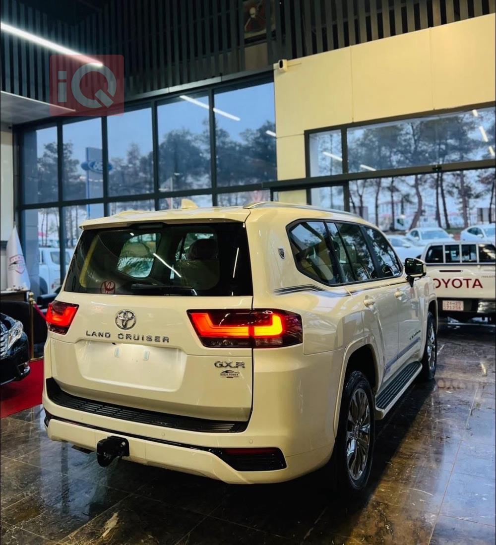 تويوتا لاندكروزر